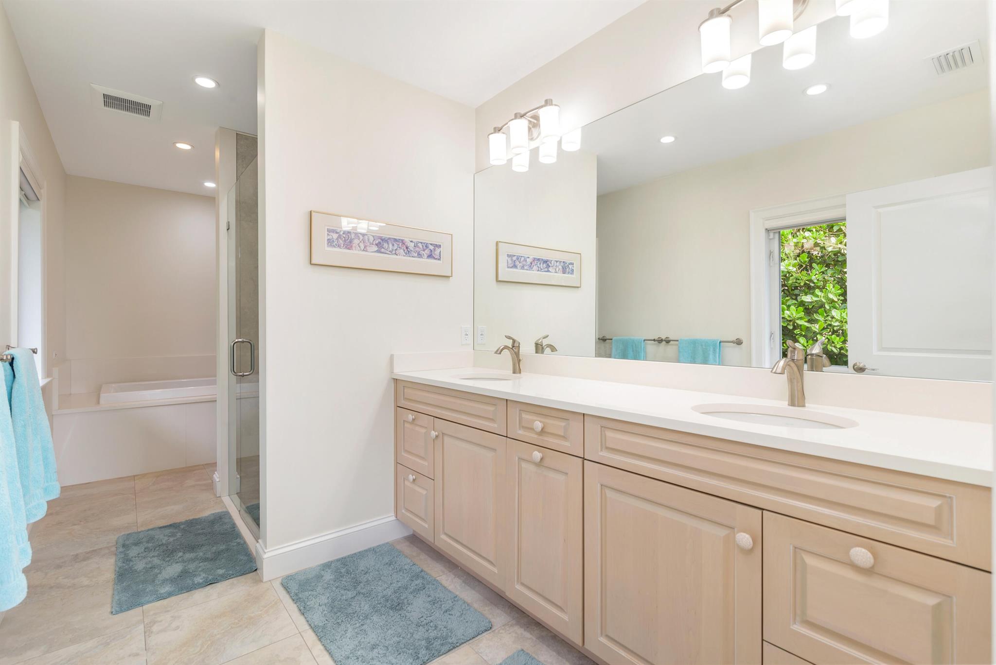 ESPLANADE ESTATES - Residential Lease