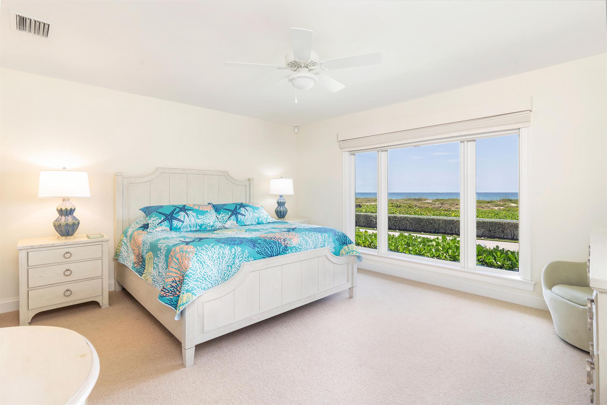 ESPLANADE ESTATES - Residential Lease