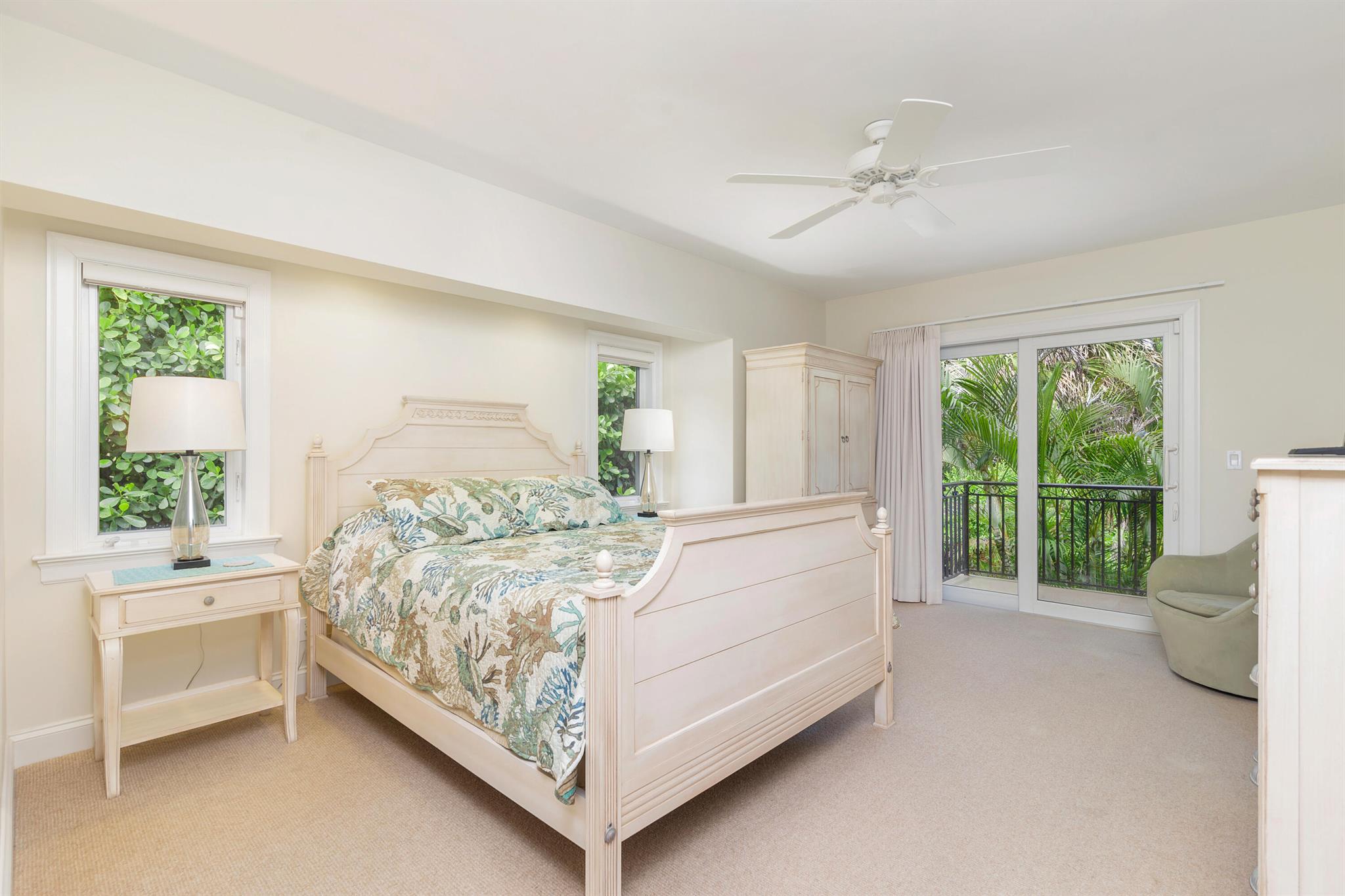 ESPLANADE ESTATES - Residential Lease