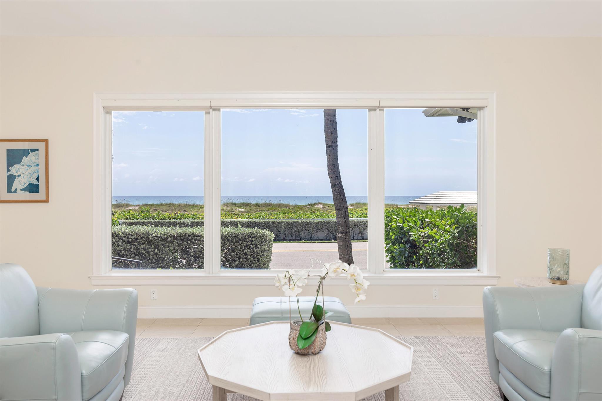 ESPLANADE ESTATES - Residential Lease