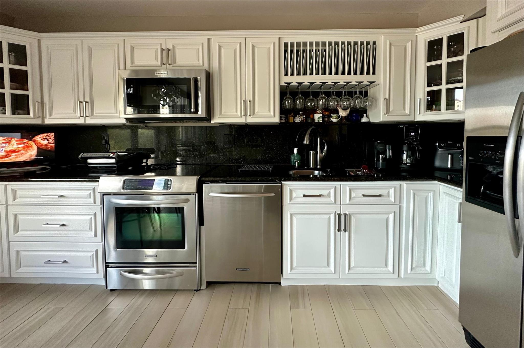 Regency At Boca Pointe Co - Residential Lease