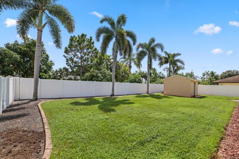 A home in Royal Palm Beach