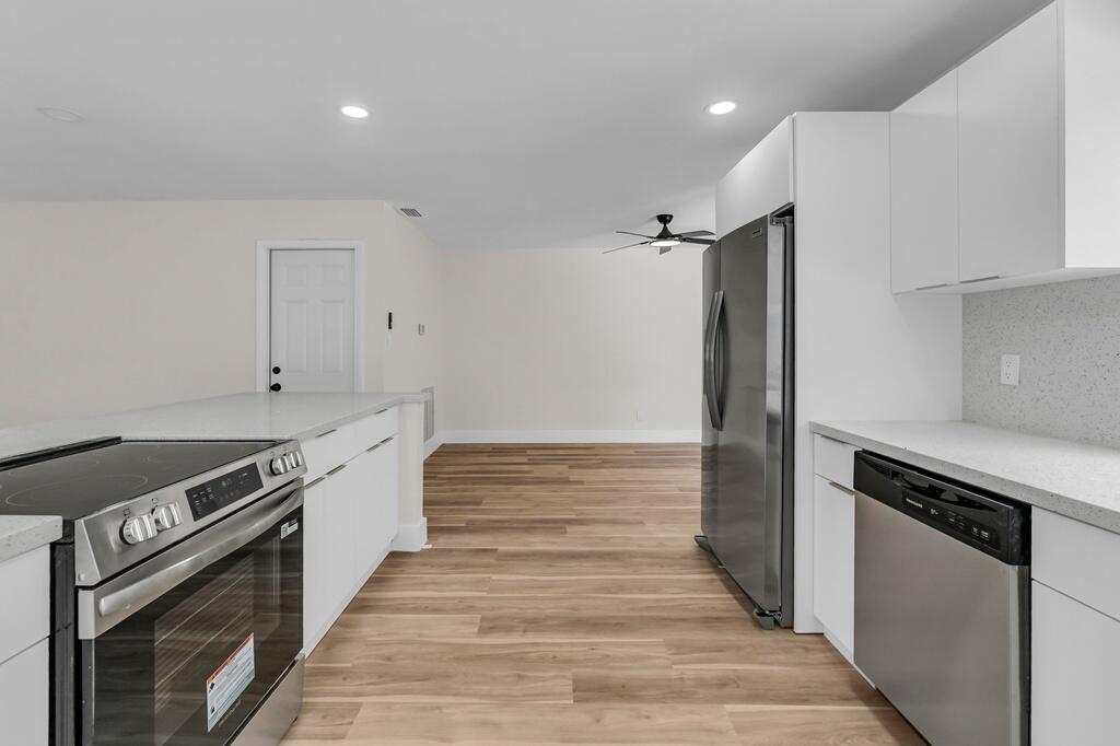 KENNILWORTH TOWNHOUSES - Residential