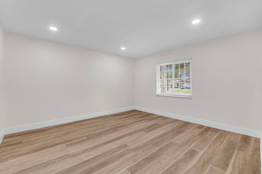 KENNILWORTH TOWNHOUSES - Residential