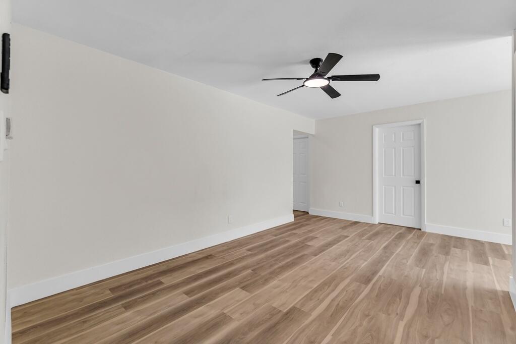 KENNILWORTH TOWNHOUSES - Residential