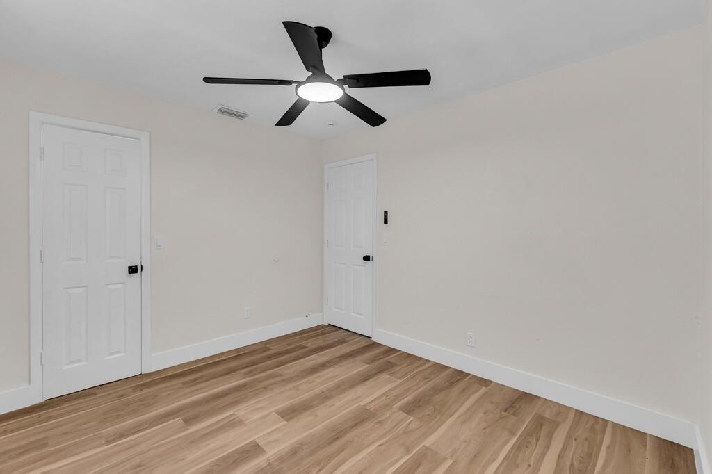 KENNILWORTH TOWNHOUSES - Residential