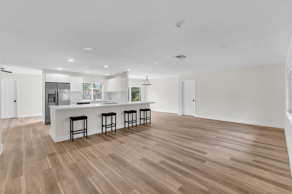 KENNILWORTH TOWNHOUSES - Residential