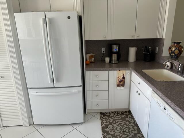 CAMELOT VILLAGE SEC 1 - Residential Lease