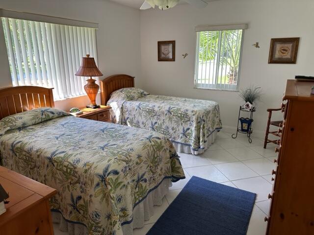 CAMELOT VILLAGE SEC 1 - Residential Lease