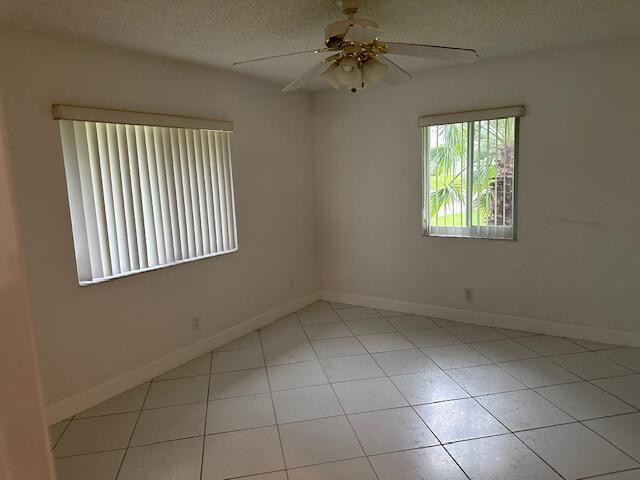 CAMELOT VILLAGE SEC 1 - Residential Lease