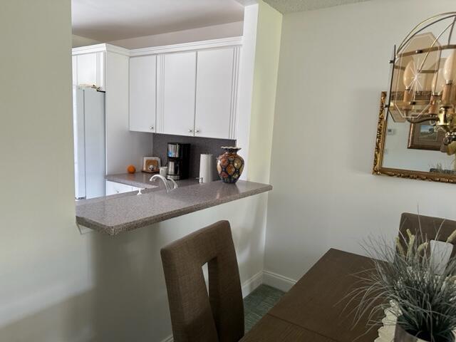 CAMELOT VILLAGE SEC 1 - Residential Lease