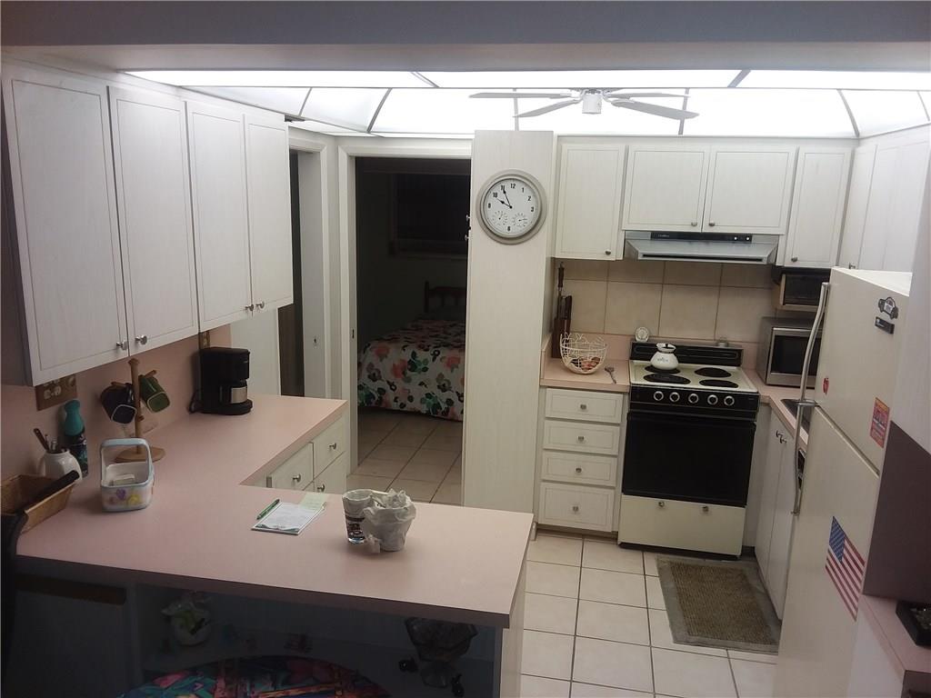 4630 POINCIANA - Residential