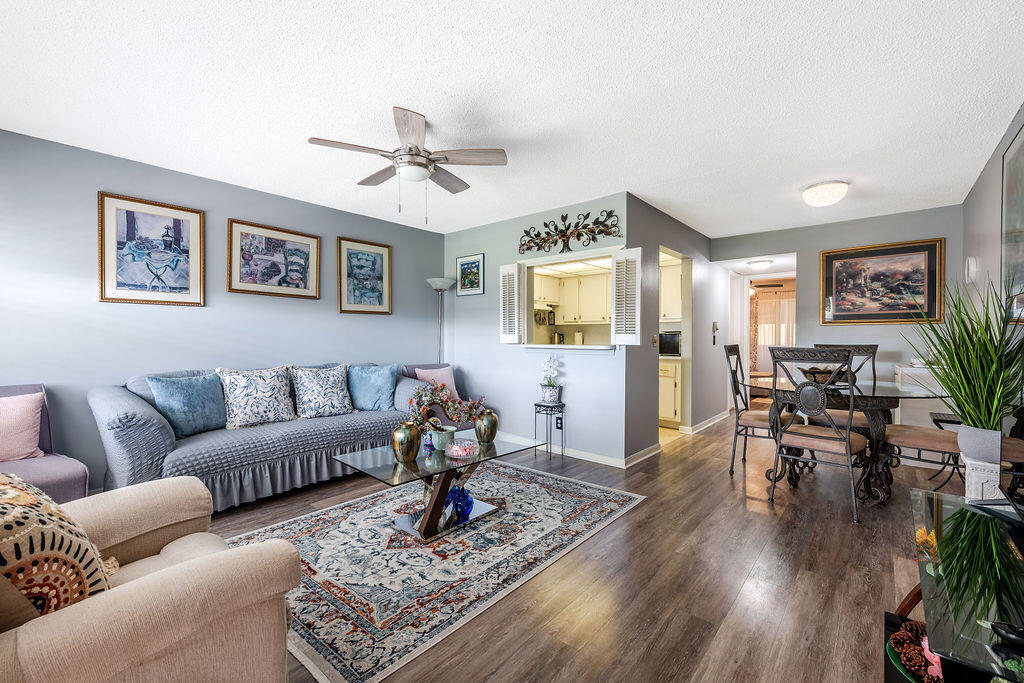 View photos, virtual tours, details... 393 Windsor Q