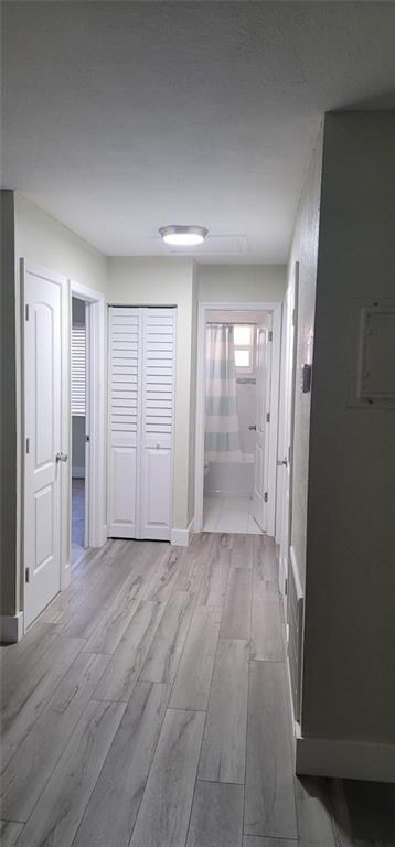 Sun Land Park 25-30 B - Residential Lease