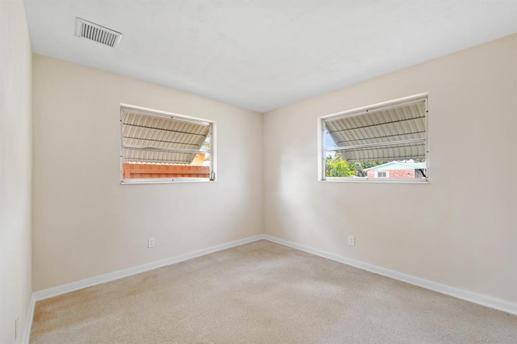 BRENTWOOD - Residential