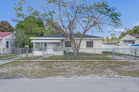 251 E 57th Street Hialeah FL 33013