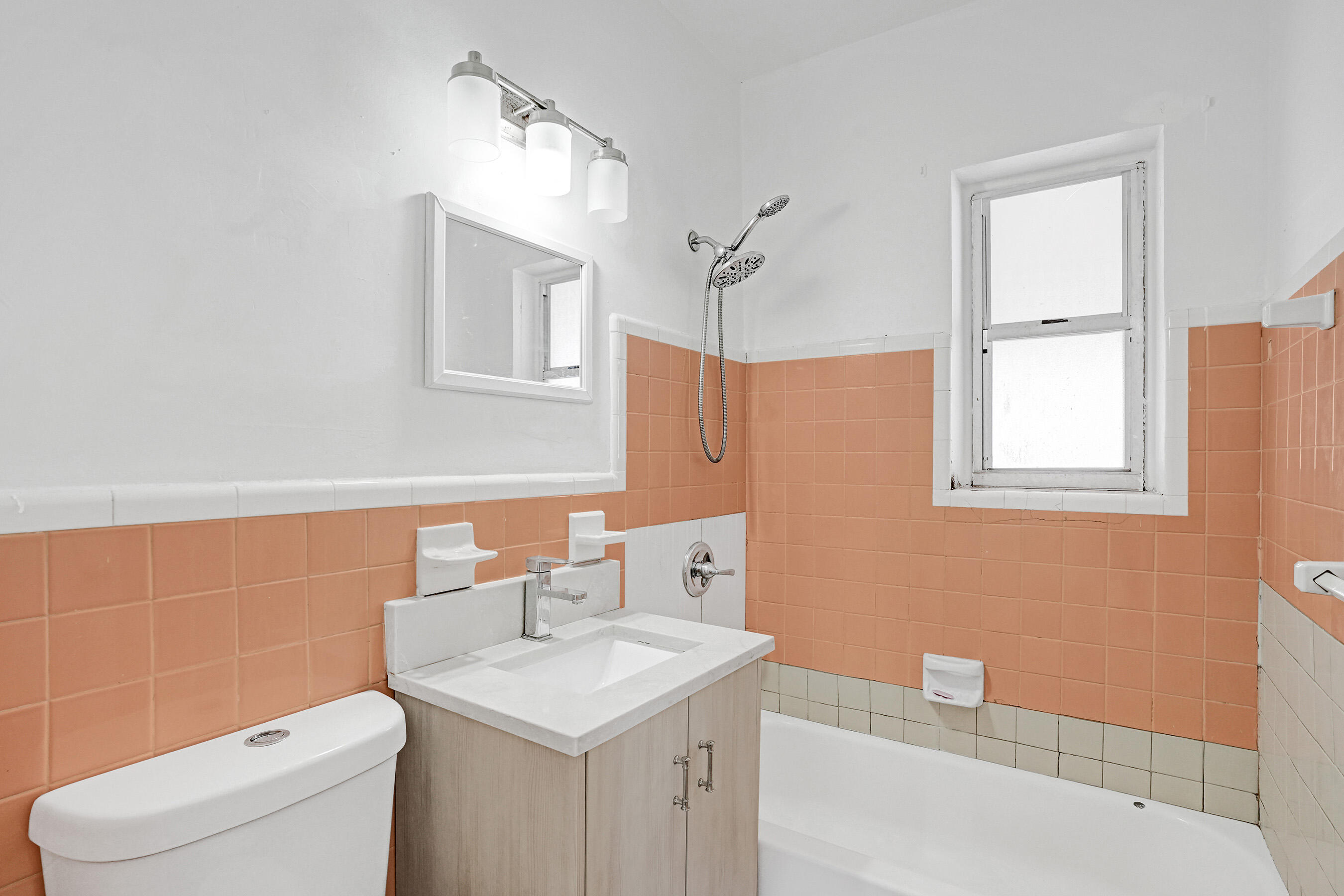 4TH AVENUE EXTENSION - Residential