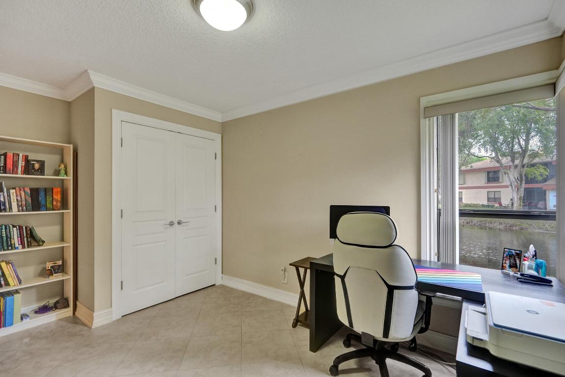 Karanda Village VII-B Condo - Residential