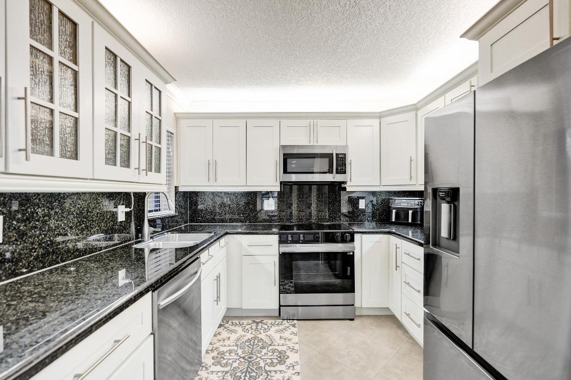 Karanda Village VII-B Condo - Residential