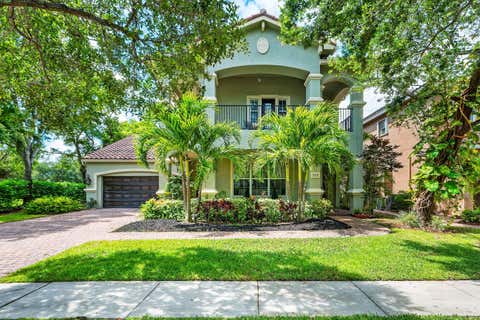 Property photo of 599 Cresta Circle, West Palm Beach, FL 33413