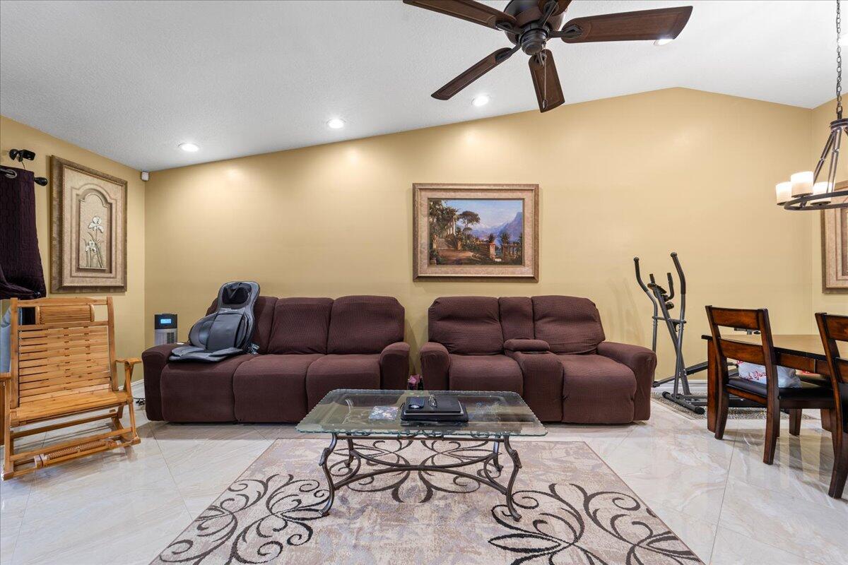 PINE RIDGE NORTH II CONDO - Residential