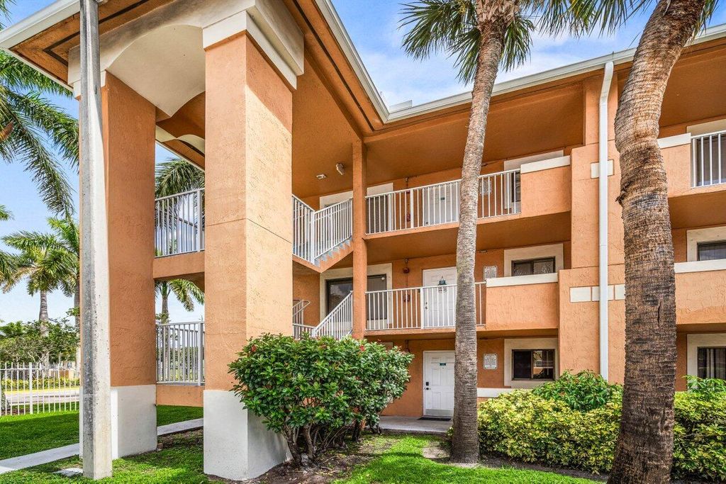 Photo of 6900 SW 39th Street #101j, Davie, FL 33314 (MLS # B26041073)