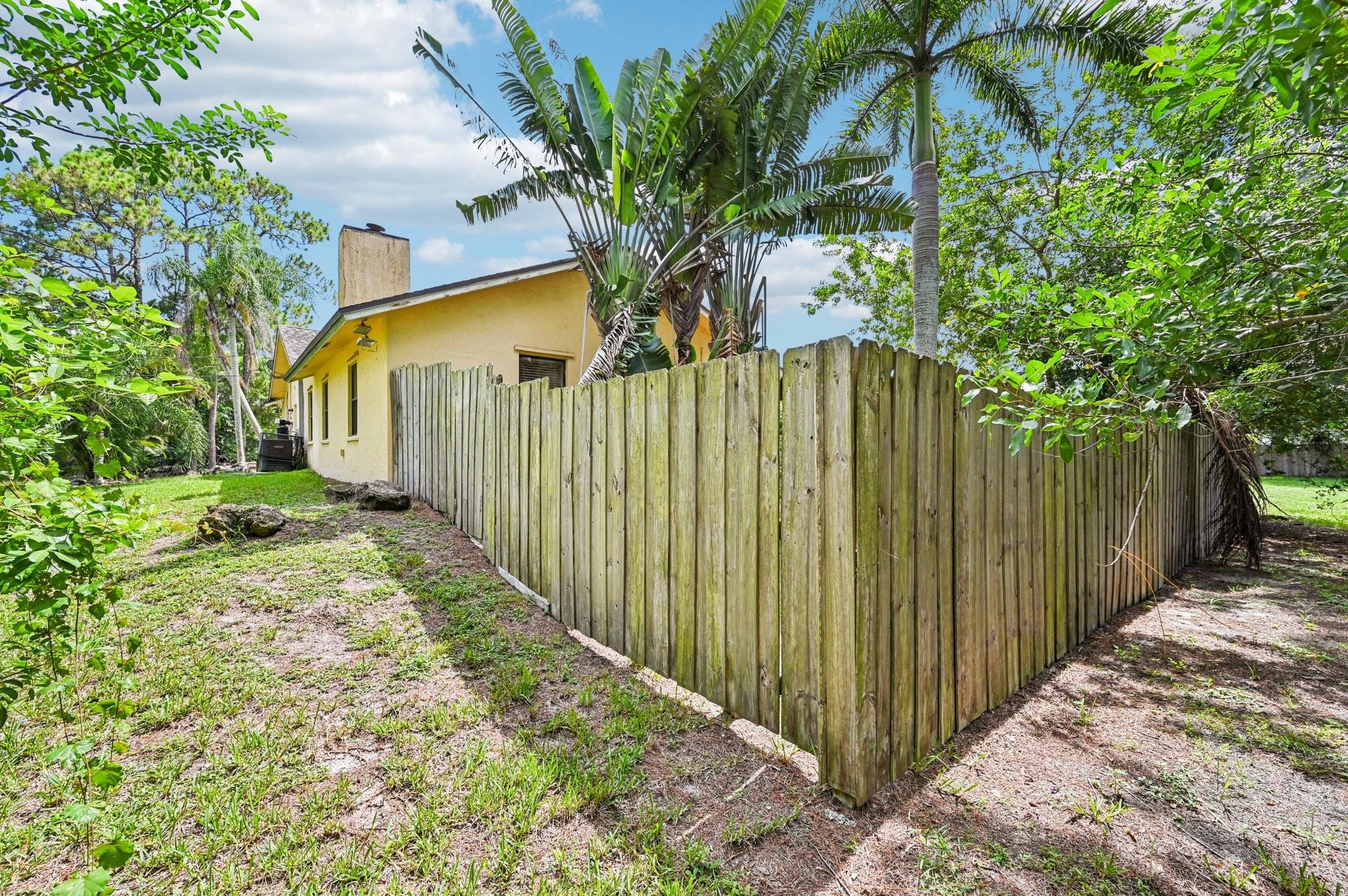 ACREAGE & UNREC - Residential