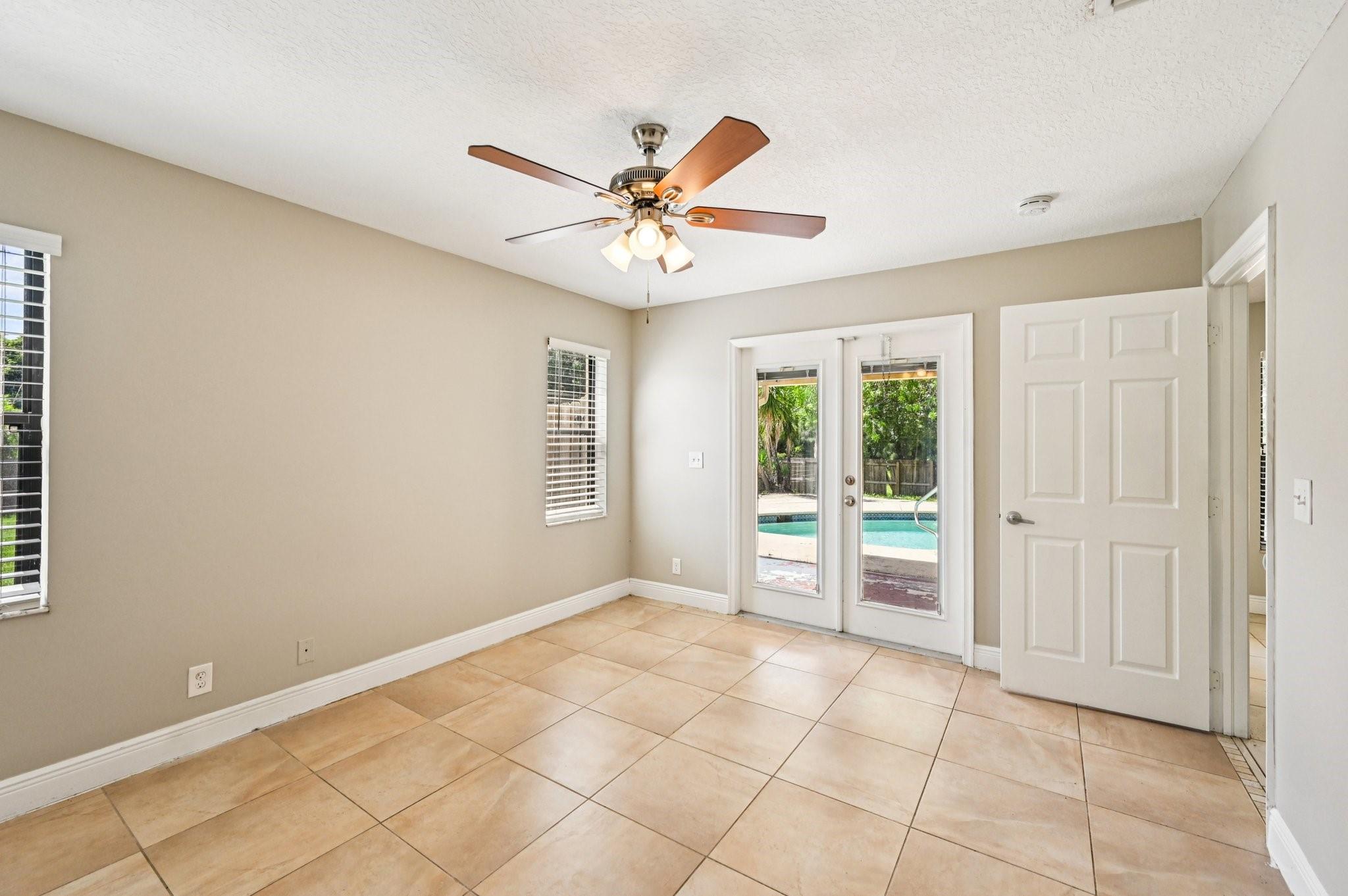 ACREAGE & UNREC - Residential