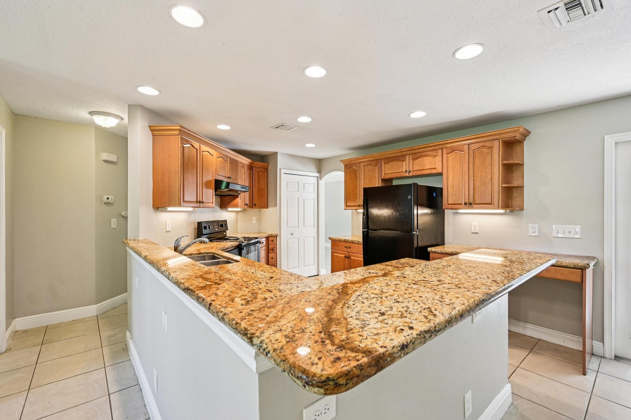 ACREAGE & UNREC - Residential