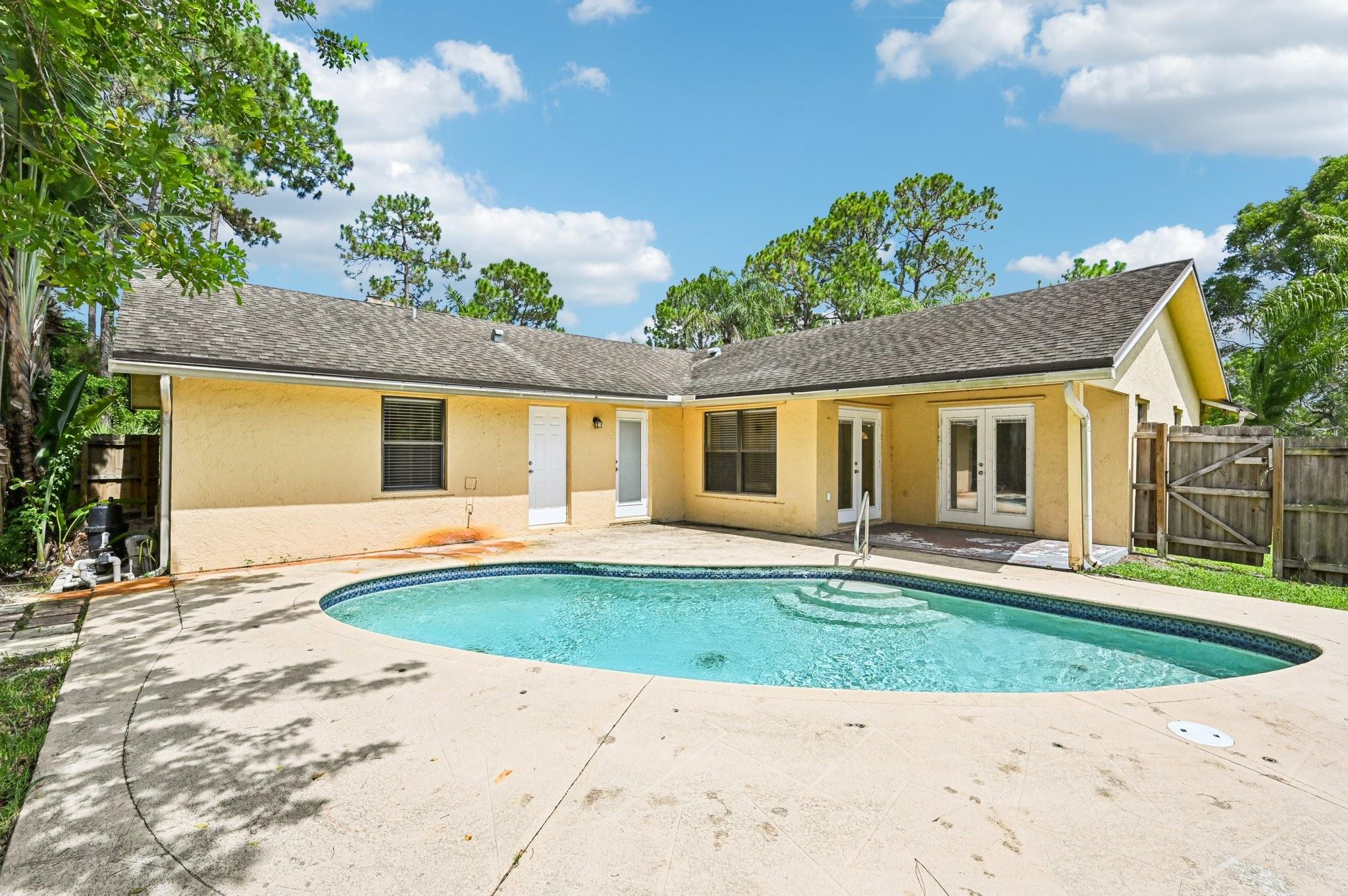 ACREAGE & UNREC - Residential