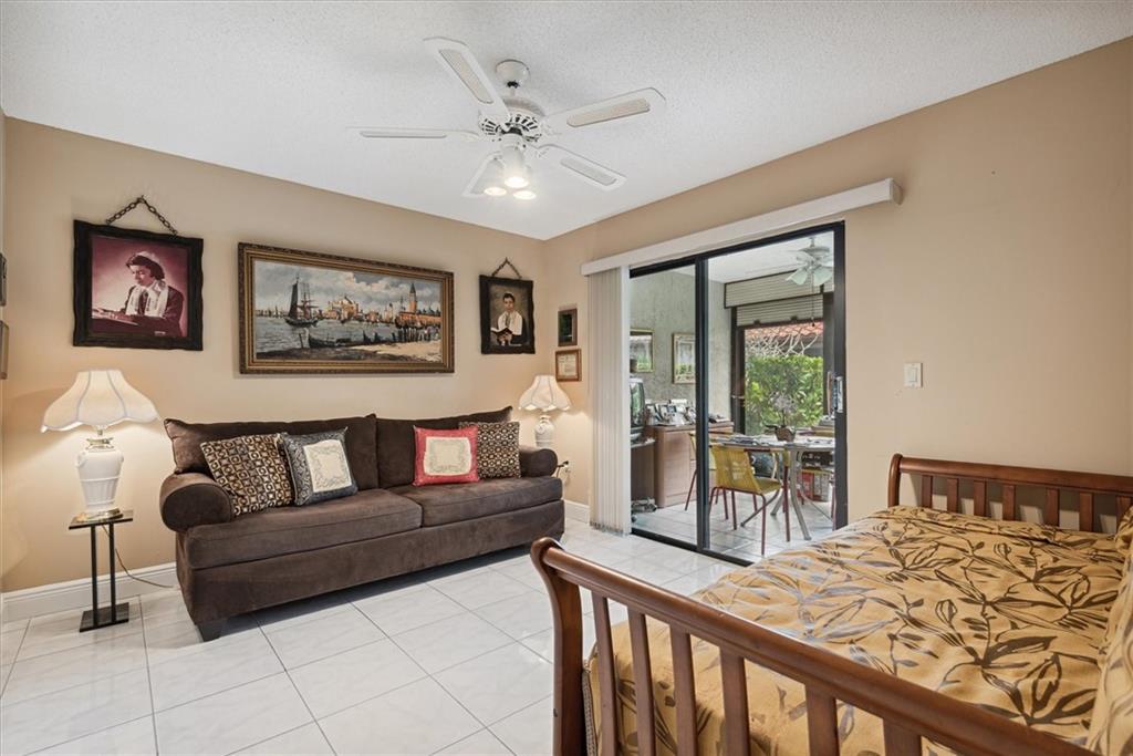 Huntington Pointe - Residential