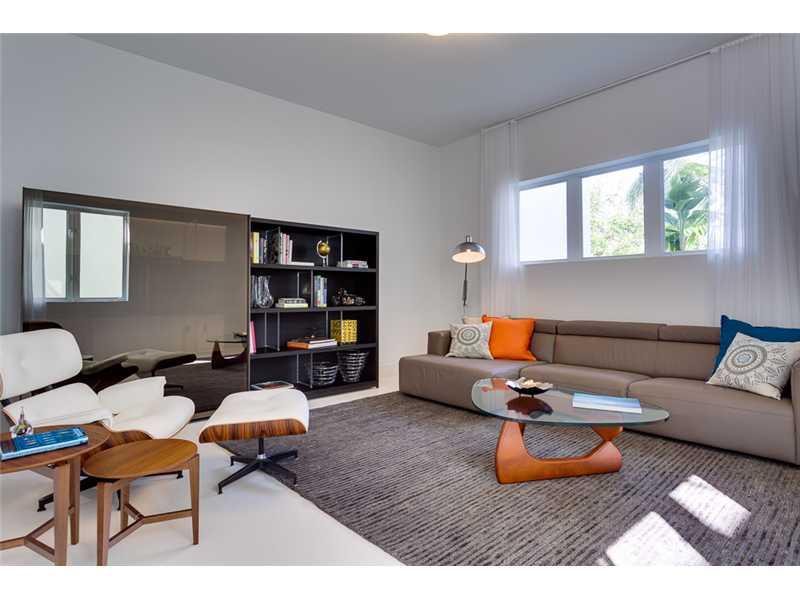 AQUA AT ALLISON ISLAND - Residential