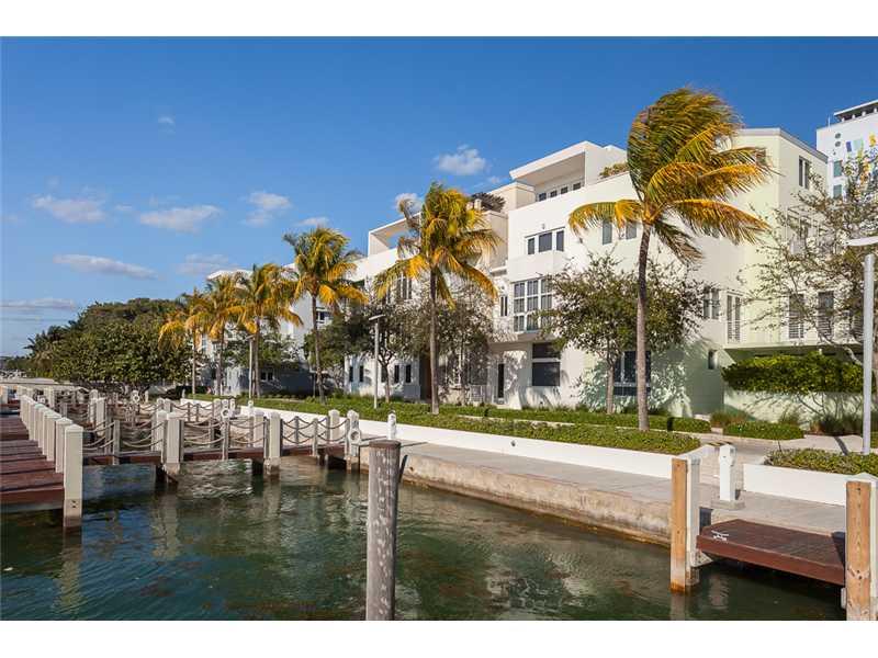 AQUA AT ALLISON ISLAND - Residential