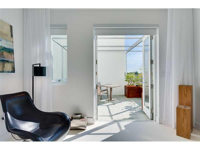 AQUA AT ALLISON ISLAND - Residential