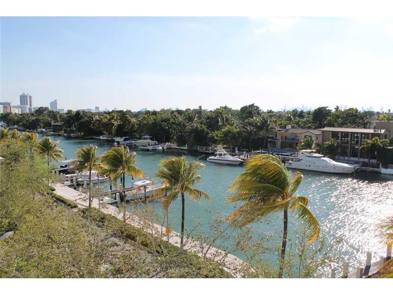 AQUA AT ALLISON ISLAND - Residential