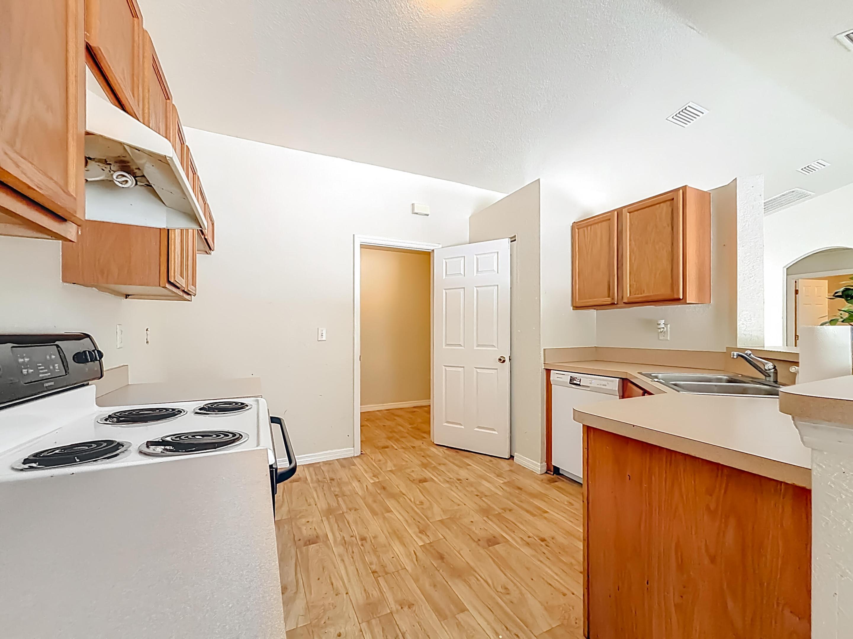 SILVER SPRINGS SHORES UNIT 35 - Residential