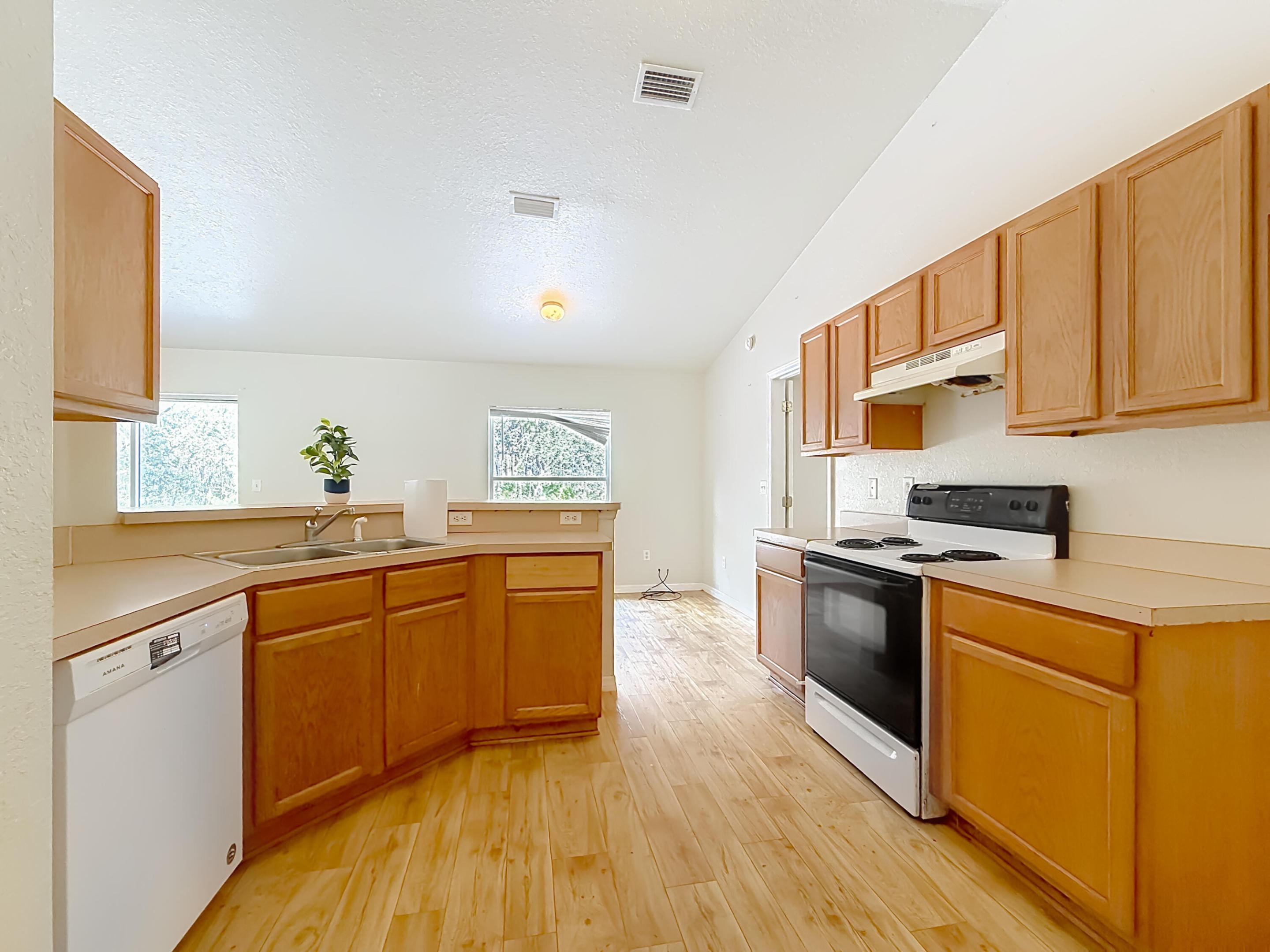 SILVER SPRINGS SHORES UNIT 35 - Residential