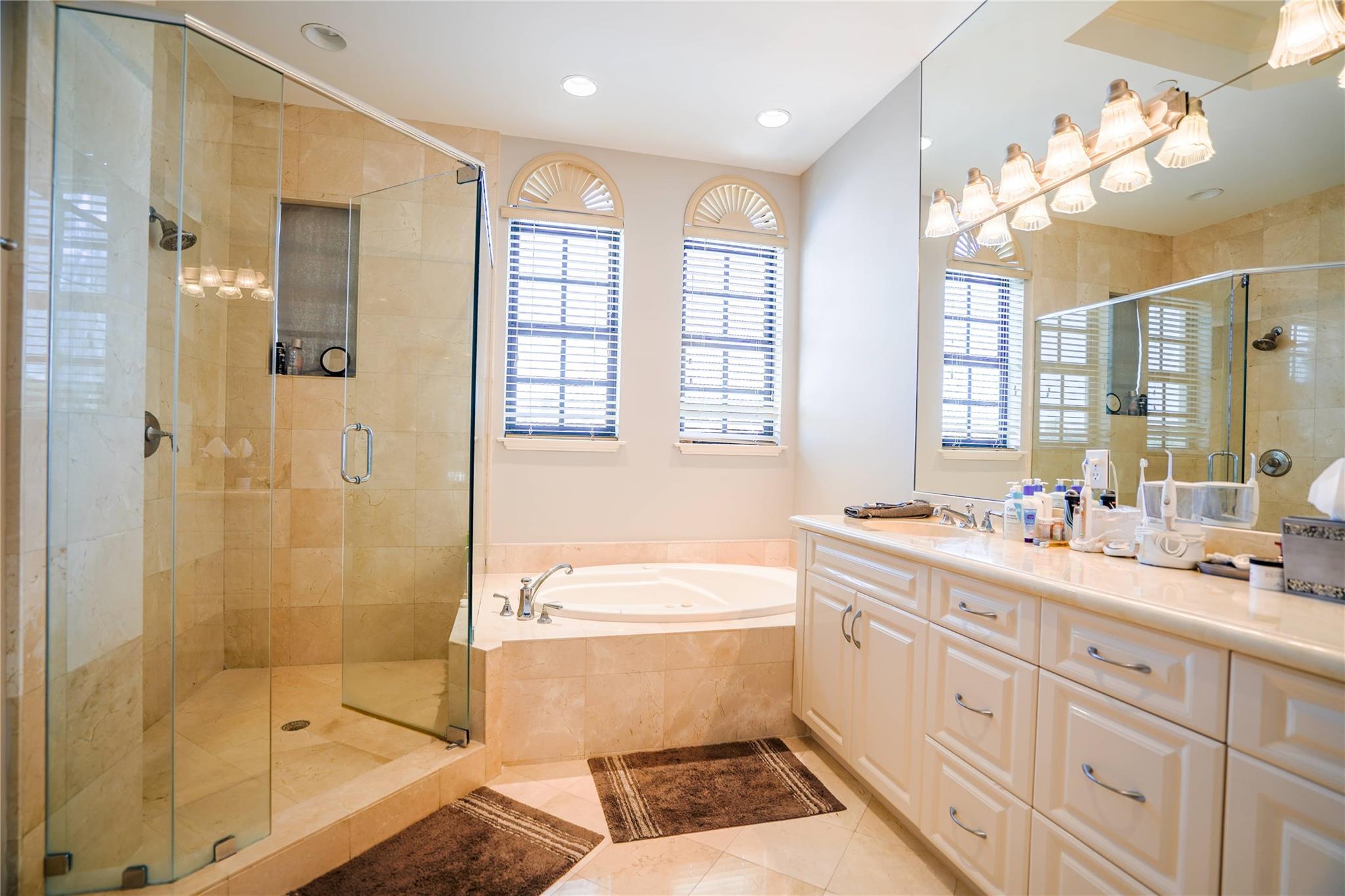 VILLAGE GRANDE OF DELRAY - Residential