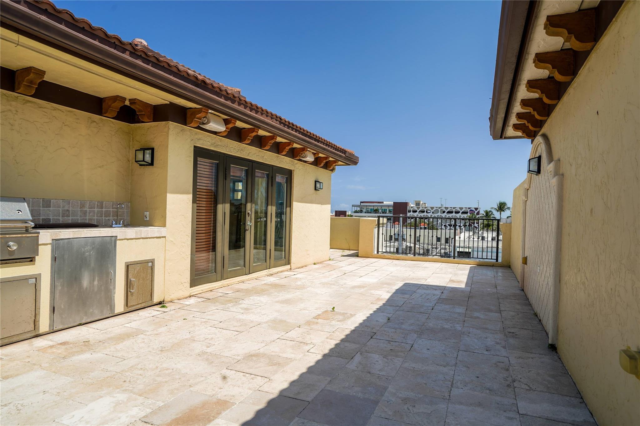 VILLAGE GRANDE OF DELRAY - Residential