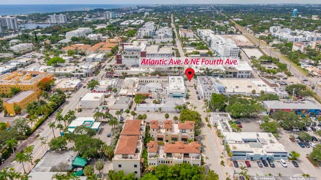 VILLAGE GRANDE OF DELRAY - Residential