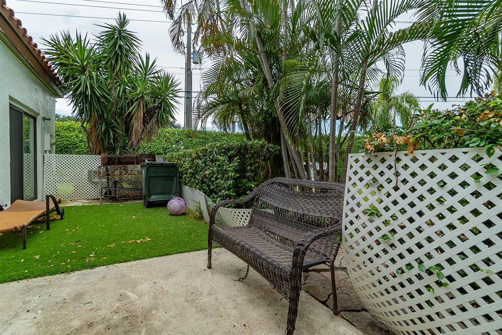 WELLINGTON OF WELLINGTON - Residential