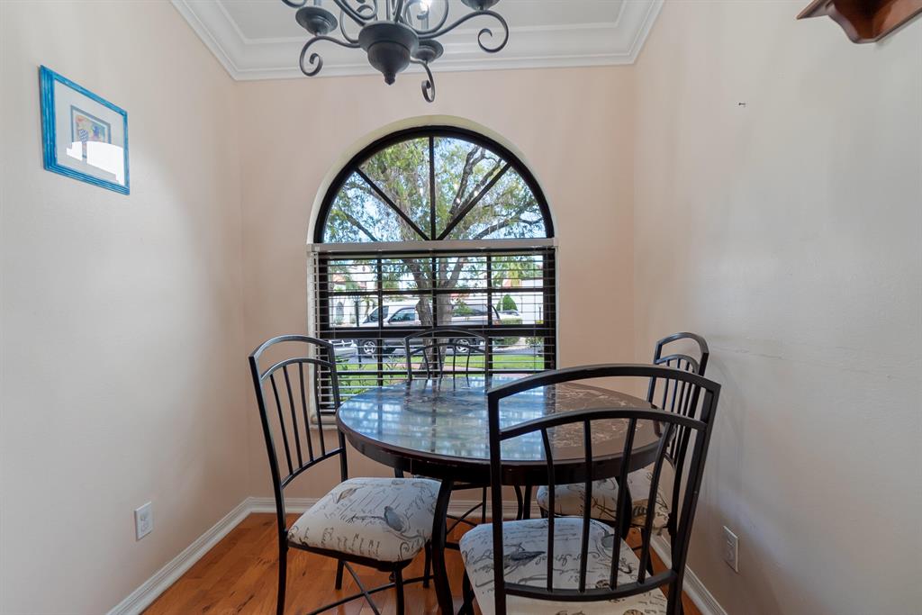 WELLINGTON OF WELLINGTON - Residential