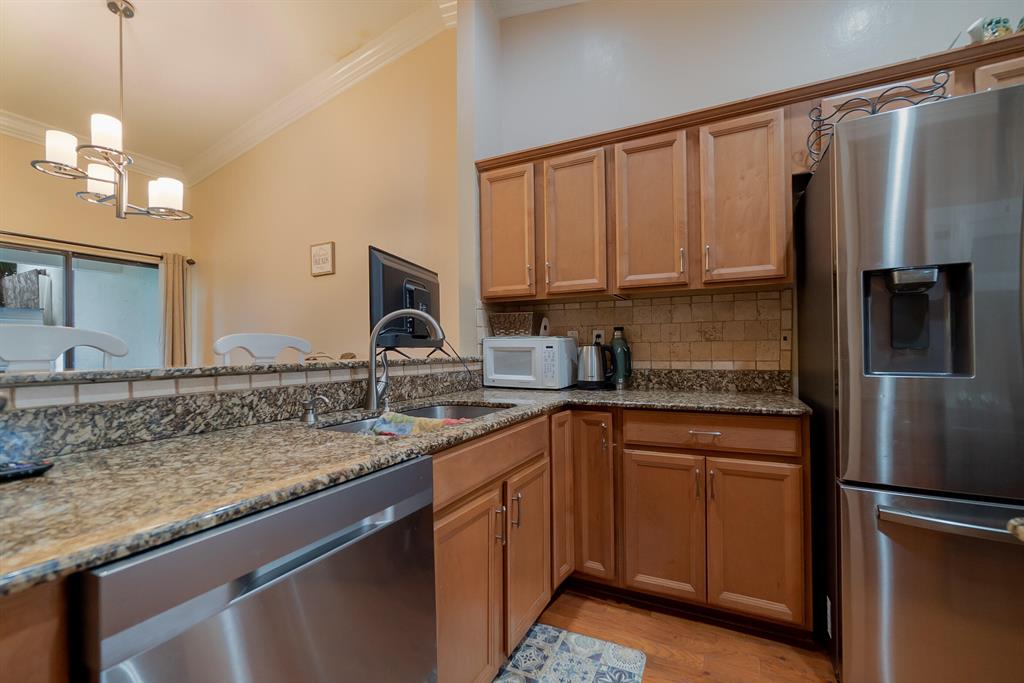 WELLINGTON OF WELLINGTON - Residential