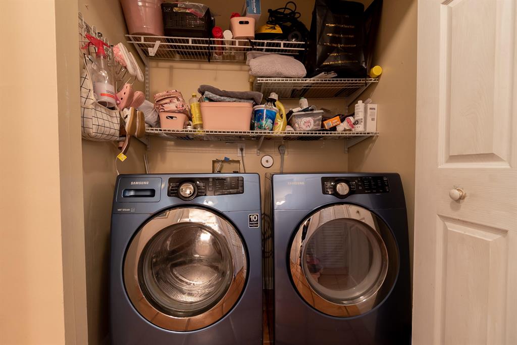 WELLINGTON OF WELLINGTON - Residential