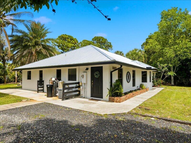 Properties 17857 N 82ND Road N