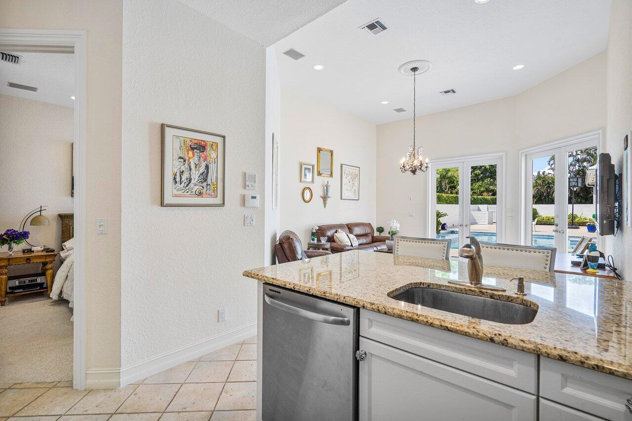 VINTAGE OAKS / POLO CLUB - Residential