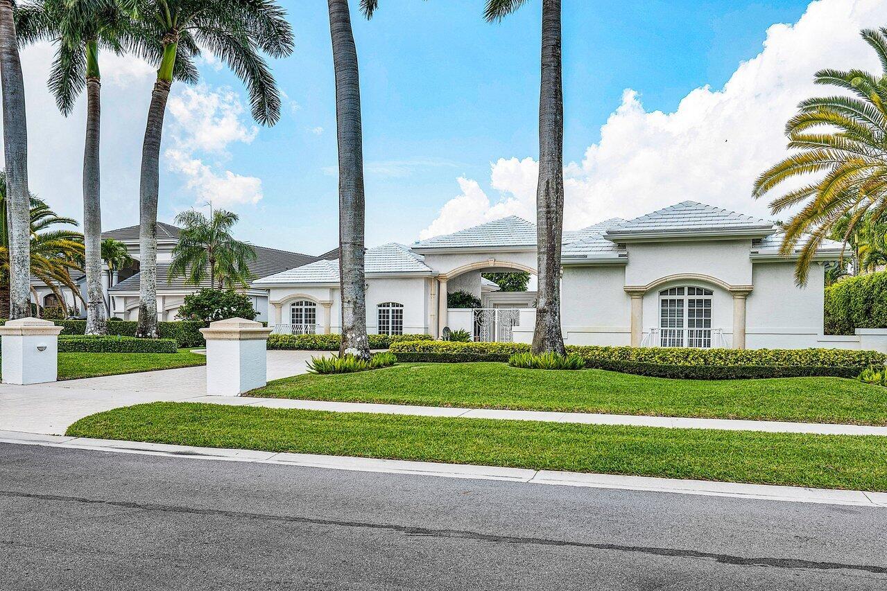 VINTAGE OAKS / POLO CLUB - Residential