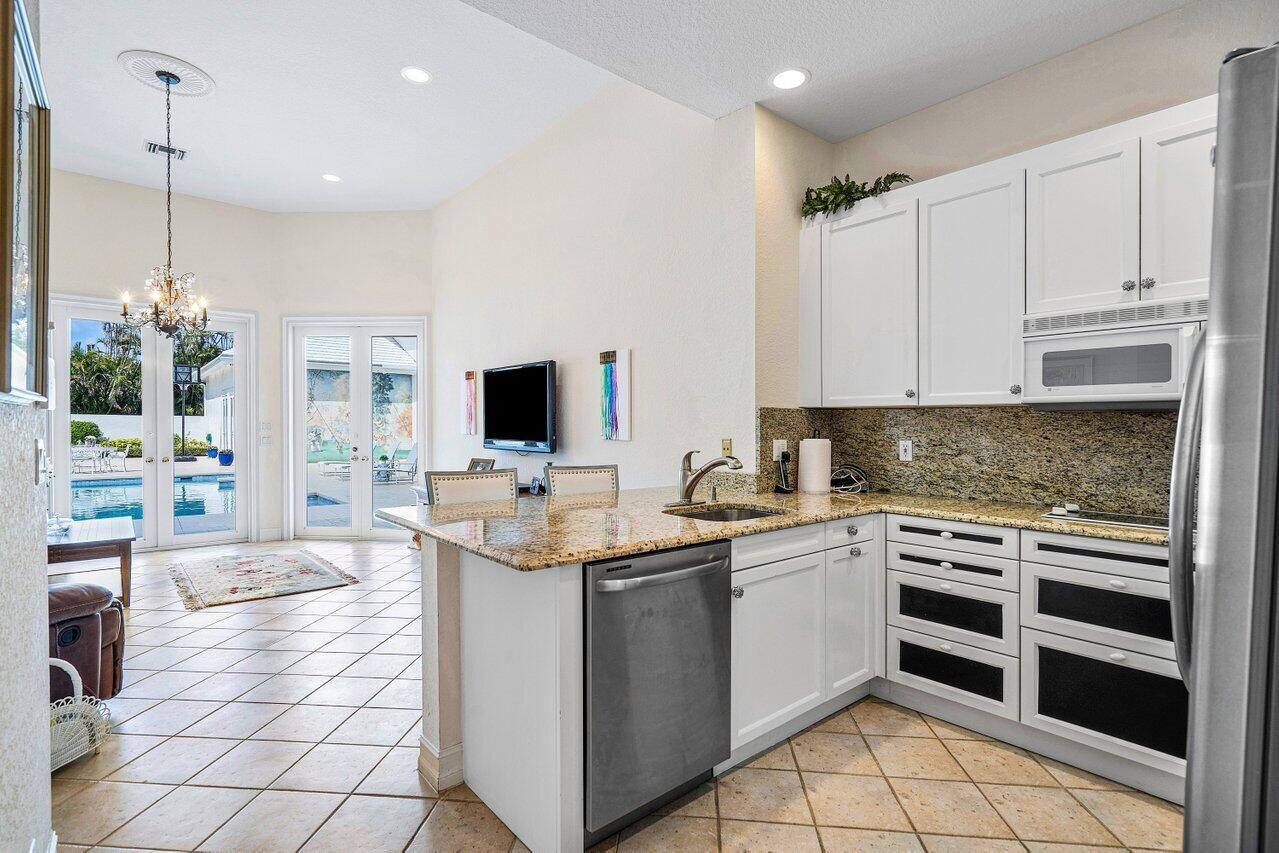 VINTAGE OAKS / POLO CLUB - Residential