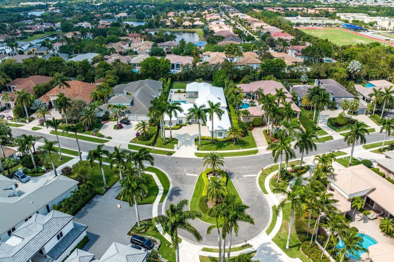 VINTAGE OAKS / POLO CLUB - Residential