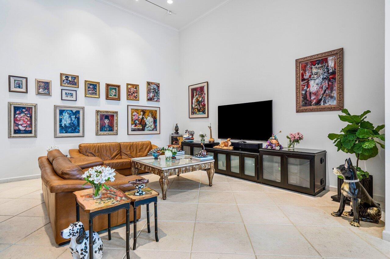 VINTAGE OAKS / POLO CLUB - Residential